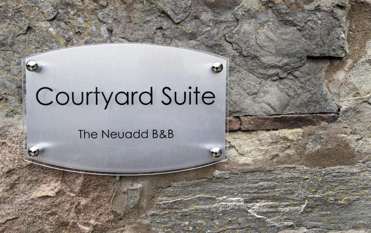 Neuadd B&B Suites Crickhowell Εξωτερικό φωτογραφία