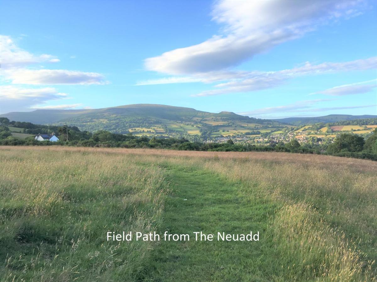 Neuadd B&B Suites Crickhowell Εξωτερικό φωτογραφία