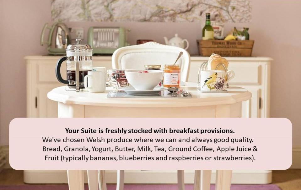 Neuadd B&B Suites Crickhowell Εξωτερικό φωτογραφία