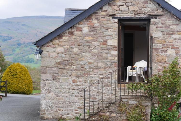 Neuadd B&B Suites Crickhowell Εξωτερικό φωτογραφία
