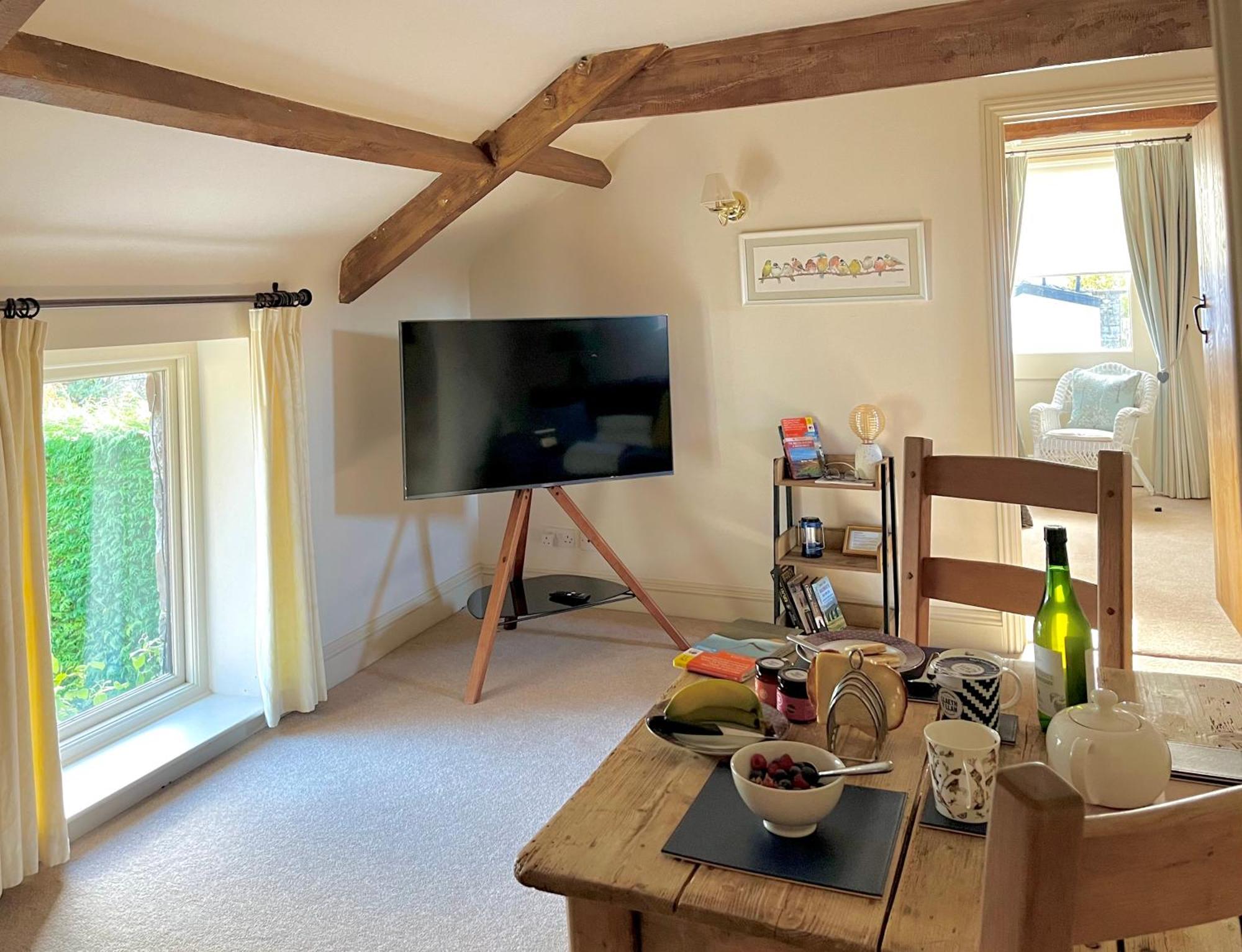 Neuadd B&B Suites Crickhowell Εξωτερικό φωτογραφία